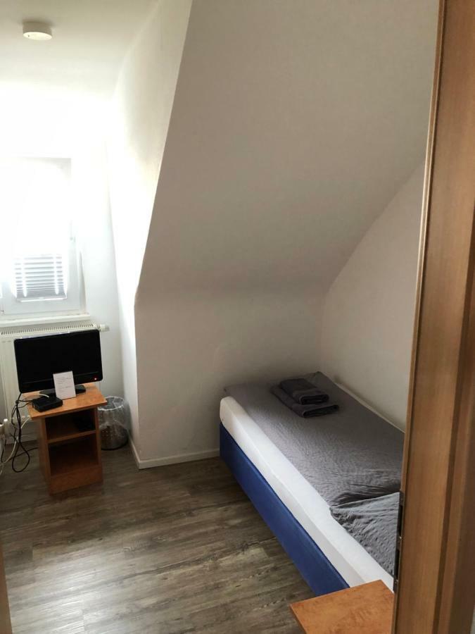 Hotel Sonnenhof Sindelfingen Bagian luar foto