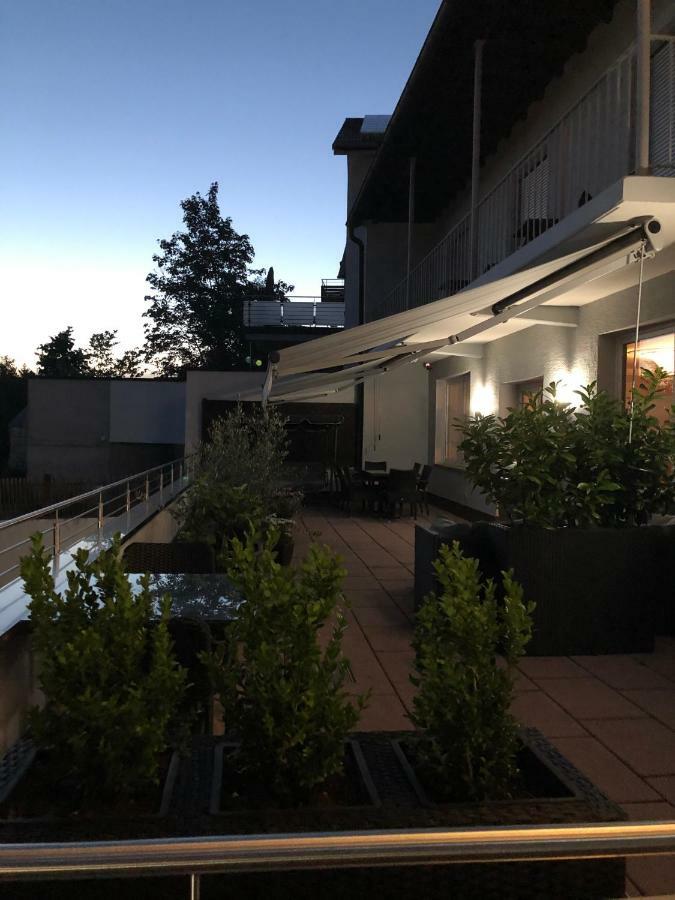 Hotel Sonnenhof Sindelfingen Bagian luar foto