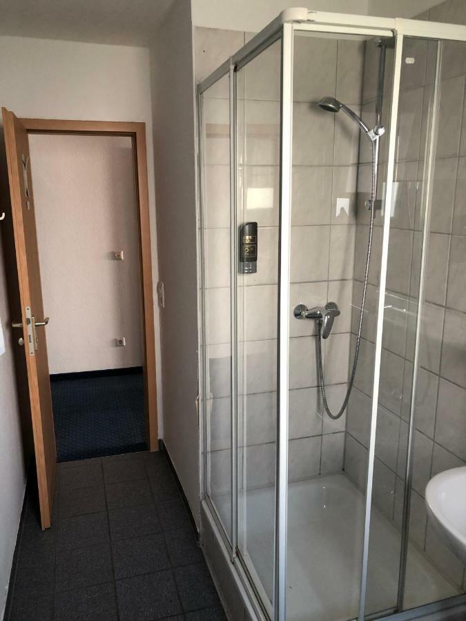 Hotel Sonnenhof Sindelfingen Bagian luar foto